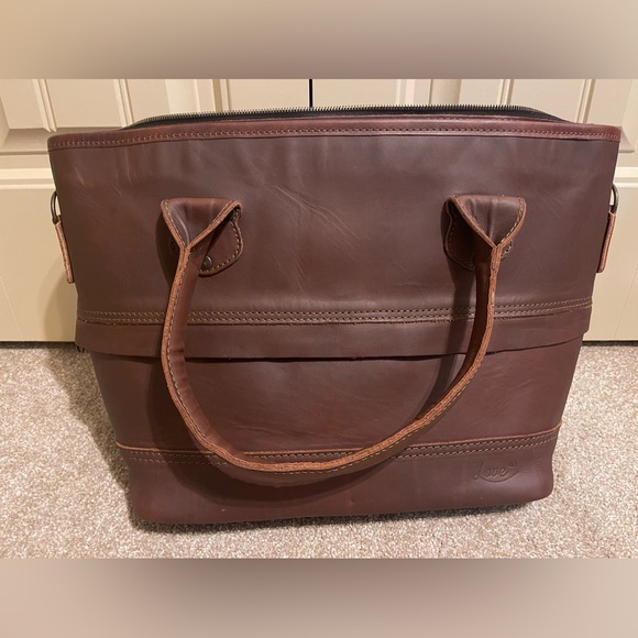 Love 41 Expandable Zipper Leather Tote Bag - Picture 6 of 6